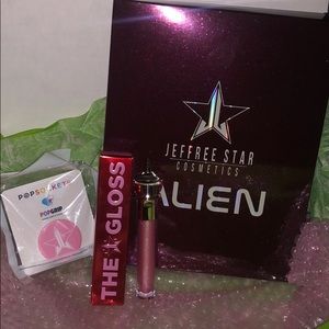 Jeffree star Alien palette, lip gloss..